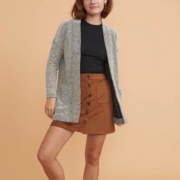 Marine Layer Myra Mini Skirt Faux Suede Tan, Size 6 - Picture 4 of 7